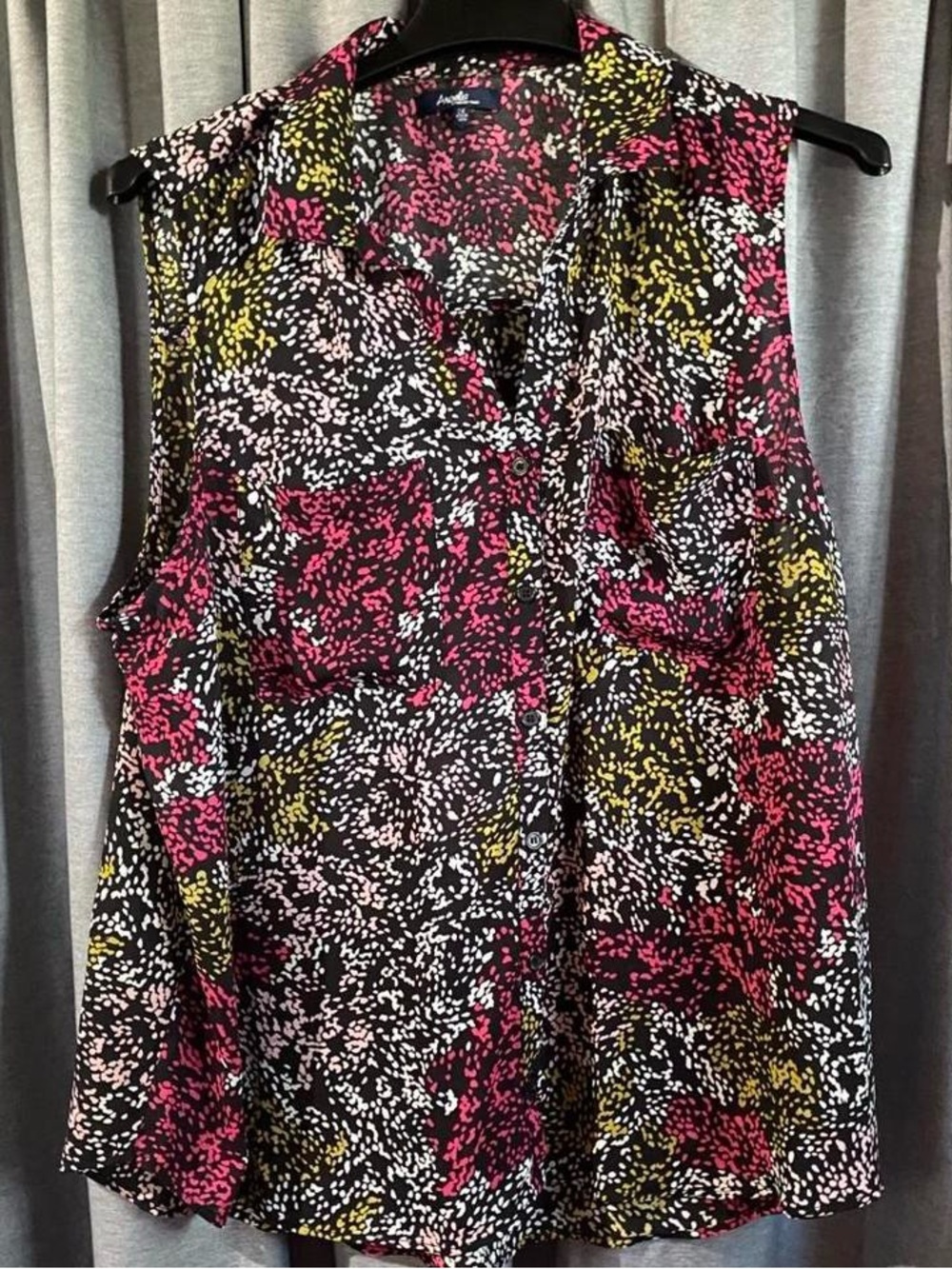 Angels Black Sleeveless Collared Camisole with Pink, Yellow & White Speckle